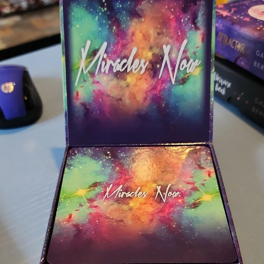 Gabrielle Bernstein Miracles Now Card Deck - Multicolor - Picture 3 of 8